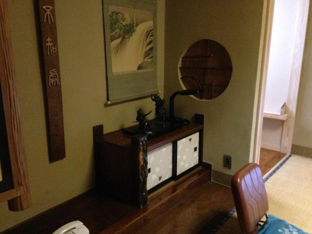 Chuokan Shimizuya Ryokan Nagano Habitación foto
